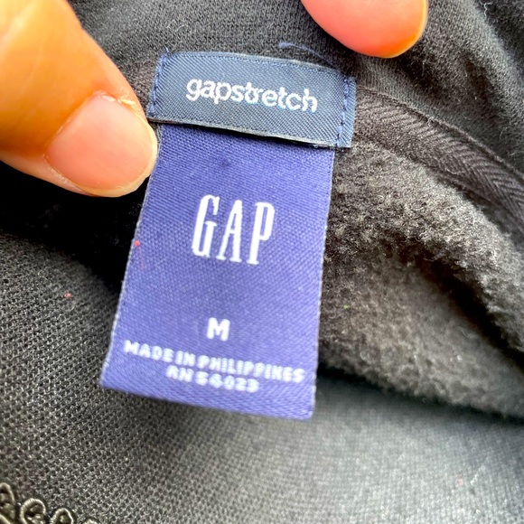 Gap, Long Sleeve, full zipper, Sweater, size M - Picture 4 of 4